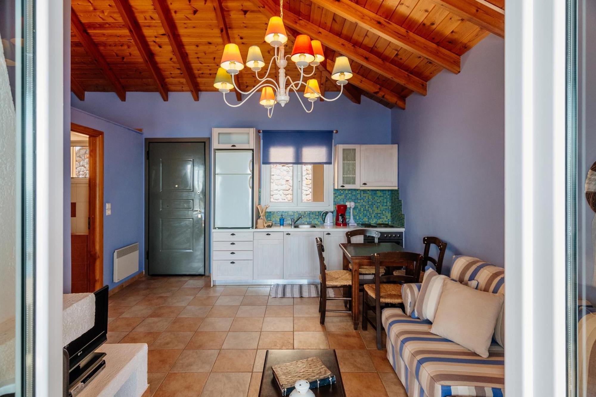 Apelon Tiritas Villas Leonídion Exteriör bild